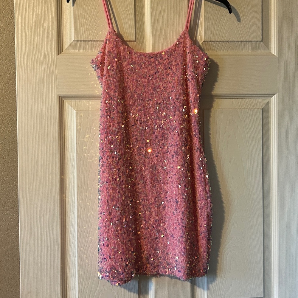 Lucy in the Sky, Medium, Light Pink
